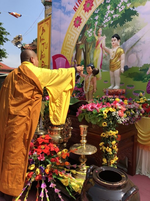 The Buddha bath Rite on occasion of His Birthday 2021 at Dong Cao Pagoda